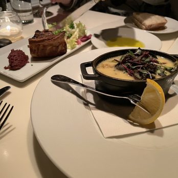 L'Albatros - Escargot - French Near Me - Cleveland, Ohio L'Albatros - Escargot - French Near Me - Cleveland, Ohio