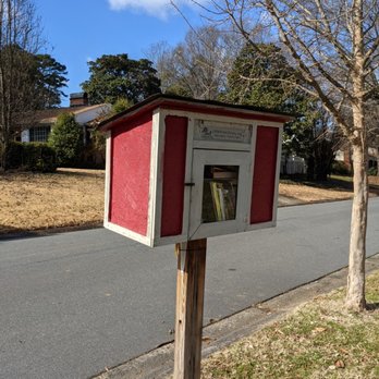 Little Free Library - Little Free Library, 999 Hartford Ave, Charlotte - Community Book Box Near Me - Charlotte, North Carolina Little Free Library - Little Free Library, 999 Hartford Ave, Charlotte - Community Book Box Near Me - Charlotte, North Carolina