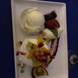 George's Paragon Seafood Restaurant - The Pavlova
