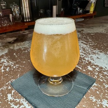 Underground Coffee and Ales - Modist Brewing's "Green Greens" (New England IPA) - American Near Me - New Paltz, New York Underground Coffee and Ales - Modist Brewing's "Green Greens" (New England IPA) - American Near Me - New Paltz, New York
