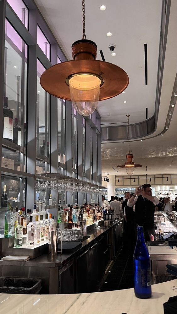 Estiatorio Milos - Photo 2