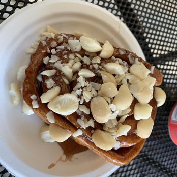 Cinnamon Roll Place - Bakeries Near Me - Kihei, Hawaii Cinnamon Roll Place - Bakeries Near Me - Kihei, Hawaii