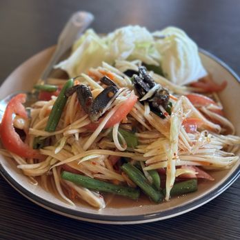 La's Thai Cuisine - Papaya Salad - Thai Near Me - Scottsdale, Arizona