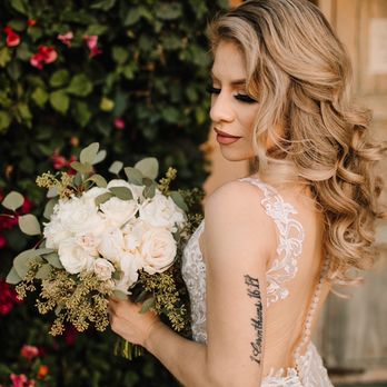 JNJ Florals - Our beautiful bride with a bouquet designed specifically for her - Florists Near Me - Los Angeles, California JNJ Florals - Our beautiful bride with a bouquet designed specifically for her - Florists Near Me - Los Angeles, California