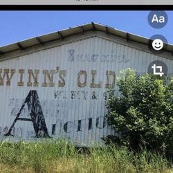 Turtle Dove Thrift & Gift - This is the Building we are In!!