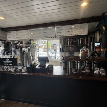 Drizzle - Coffee & Tea Near Me - Mount Shasta, California