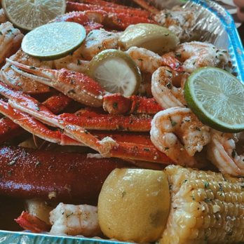 Krab Kingz Tacoma - Platter with garlic jalapeño butter - Seafood Near Me - Parkland, Washington Krab Kingz Tacoma - Platter with garlic jalapeño butter - Seafood Near Me - Parkland, Washington