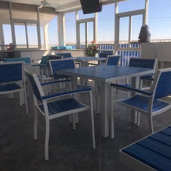 Adventurer Oceanfront - Nice glassed in area poolside that has TV's - Hotels Near Me - Wildwood Crest, New Jersey