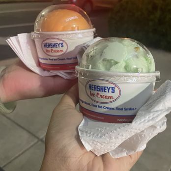 Hershey's Ice Cream - Orange cream soda, pistachio - Ice Cream & Frozen Yogurt Near Me - Greenbelt, Maryland Hershey's Ice Cream - Orange cream soda, pistachio - Ice Cream & Frozen Yogurt Near Me - Greenbelt, Maryland