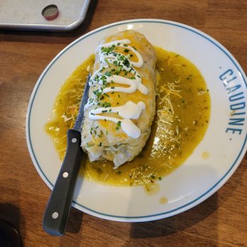 Claudine Kitchen & Bakeshop - Brisket burrito - Breakfast & Brunch Near Me - Porter Ranch, California
