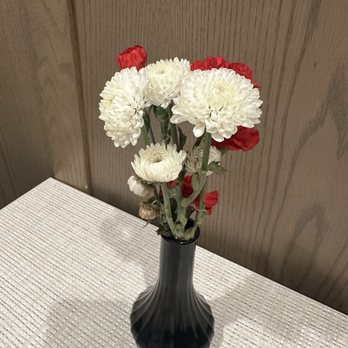 Chick-fil-A - Love the fresh touch of flowers on each table. - Salad Near Me - Palm Desert, California Chick-fil-A - Love the fresh touch of flowers on each table. - Salad Near Me - Palm Desert, California
