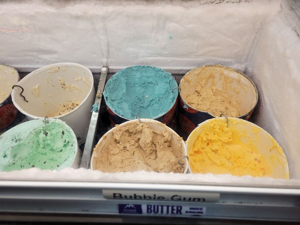 Doss Old Fashion Ice Cream & Grill