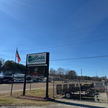 Bob's Outdoors - Motorsport Vehicle Dealers Near Me - Lexington, Tennessee