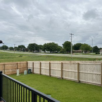 JMH Construction - Sometimes we build fence too! Not bad for a weekend project. - General Contractors Near Me JMH Construction - Sometimes we build fence too! Not bad for a weekend project. - General Contractors Near Me