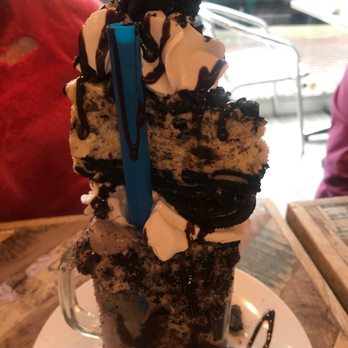 K & J's Elegant Pastries - Sooooo good - Desserts Near Me - Birmingham, Alabama