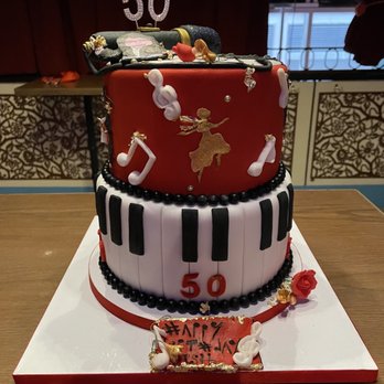 Aromas Boutique Bakery - My 50th birthday cake - Desserts Near Me Aromas Boutique Bakery - My 50th birthday cake - Desserts Near Me
