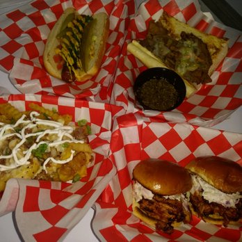 RWB's Chow Bus - Chicago Dog, Italian Beef, Freedom Fries and Pulled Pork Sandwich - Food Trucks Near Me - Austin, Texas RWB's Chow Bus - Chicago Dog, Italian Beef, Freedom Fries and Pulled Pork Sandwich - Food Trucks Near Me - Austin, Texas