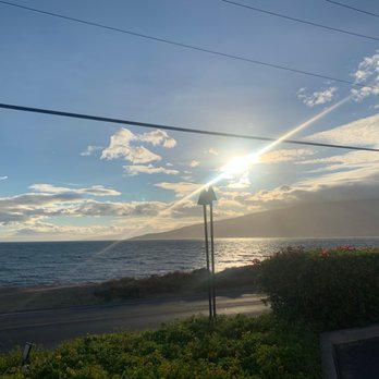Isana - Sushi Bars Near Me - Kihei, Hawaii