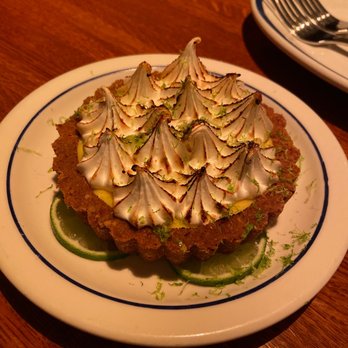 Hudson House - Key lime pie - Bars Near Me - Dallas, Texas Hudson House - Key lime pie - Bars Near Me - Dallas, Texas