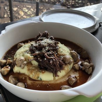 58 Tour Eiffel - Pulled beef confit - French Near Me - Paris, 75