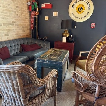 Cob & Pen - other back corner - Beer Bar Near Me - Lakeland, Florida