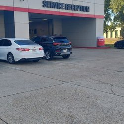 Toyota West Mobile - It's not often one can be happy leaving a car dealership service. Today I'm leaving happy !!!
