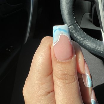 Venus Nail Salon - Not even or nice - Nail Salons Near Me - San Jose, California