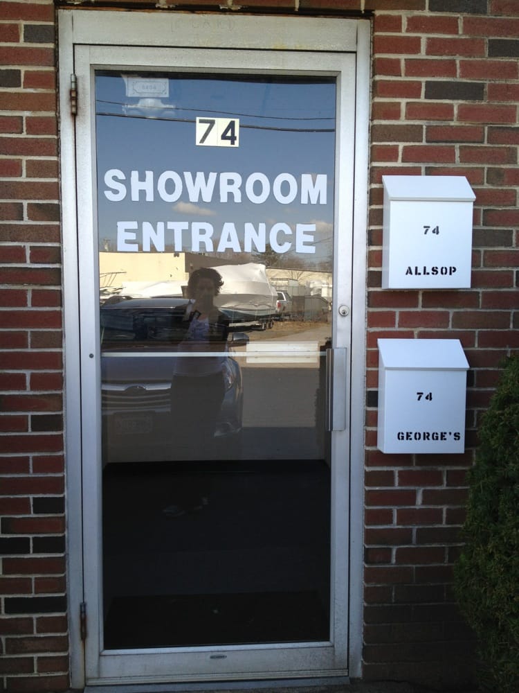 UPHOLSTERY Updated June 2024 74 Bay State Ave, Warwick