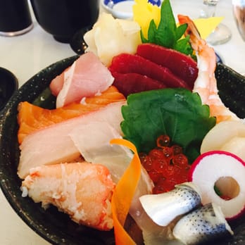 Takao - Lunch special Chirashi bowl - Sushi Bars Near Me - Los Angeles, California Takao - Lunch special Chirashi bowl - Sushi Bars Near Me - Los Angeles, California