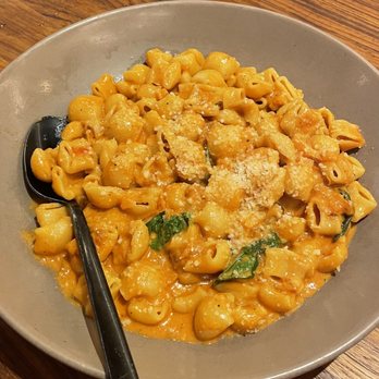 Kassi Beach - Vodka pasta - Italian Near Me - Las Vegas, Nevada Kassi Beach - Vodka pasta - Italian Near Me - Las Vegas, Nevada