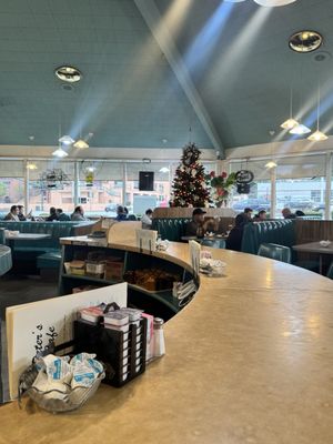 Peter's Cafe by null