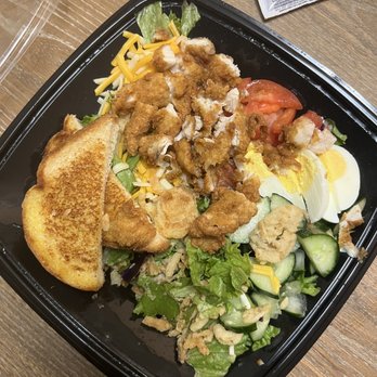 Zaxbys - Fast Food Near Me - Tampa, Florida