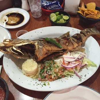 El Primo Nava - Fried fish with salad and rice and tortillas. Delicious - Seafood Near Me - Ensenada, BCN