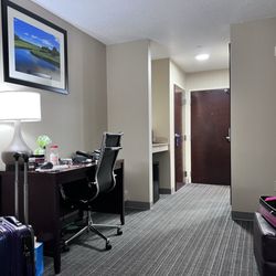 Comfort Inn & Suites Scarborough-Portland - Room