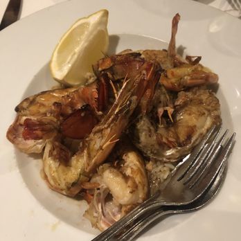 Restaurant Douro - Mixed grilled seafood - Portuguese Near Me - Montreal, Quebec