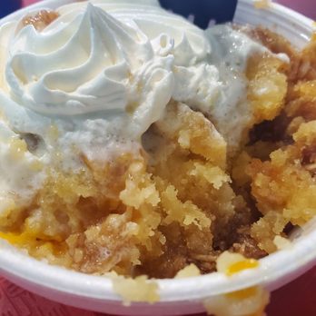 Idk BBQ - Close up of the peach cobbler - Barbeque Near Me - Tropic, Utah