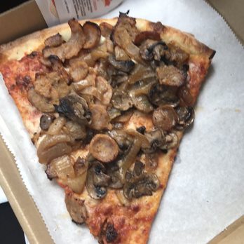 Union Pizza Company - I was blessed with a replacement slice that was mmmmm mmmmmmm delicious! I LOVE their pizza and they care about customers! - Pizza Near Me - Manhattan Beach, California Union Pizza Company - I was blessed with a replacement slice that was mmmmm mmmmmmm delicious! I LOVE their pizza and they care about customers! - Pizza Near Me - Manhattan Beach, California