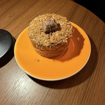 Thē Soirēe - Kinder croissant - Coffee & Tea Near Me - New York, New York