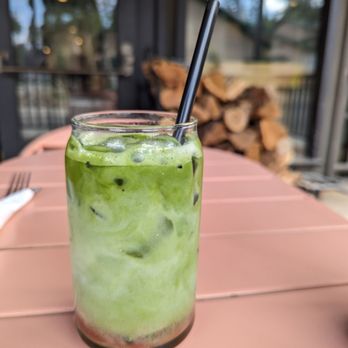 Alpaca Coffee & Tea - Strawberry Matcha with Oat Milk, omg I keep dreaming of this! - Coffee & Tea Near Me - Idyllwild, California Alpaca Coffee & Tea - Strawberry Matcha with Oat Milk, omg I keep dreaming of this! - Coffee & Tea Near Me - Idyllwild, California