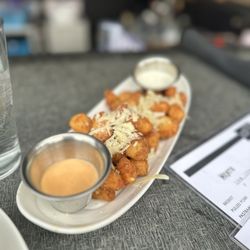 Lot One - Cheese curds