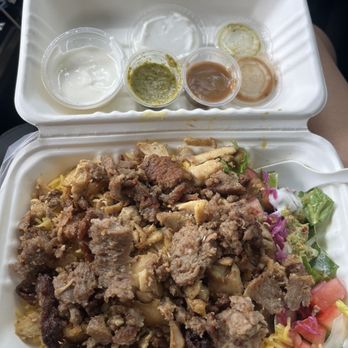 Döner Shack - Doner rice plate... meats on top of basmati rice & green salad, sauces all on the side... Yummy! - Middle Eastern Near Me - Honolulu, Hawaii Döner Shack - Doner rice plate... meats on top of basmati rice & green salad, sauces all on the side... Yummy! - Middle Eastern Near Me - Honolulu, Hawaii