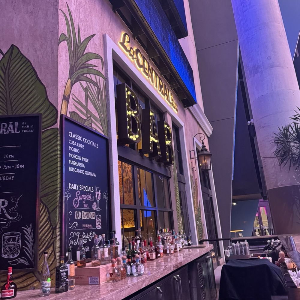 La Central by Mario Pagán - Exterior Bar - New American Near Me - San Juan, Puerto Rico La Central by Mario Pagán - Exterior Bar - New American Near Me - San Juan, Puerto Rico