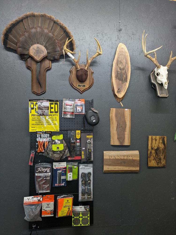 Tall Pine's Taxidermy - taxidermy in Christiana, PA