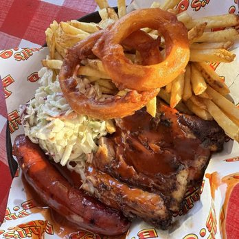 Phil's BBQ - Rib tickler with sausage - Barbeque Near Me - Temecula, California