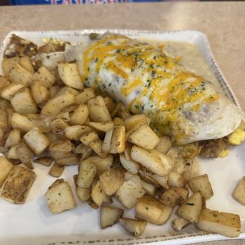 Chicken Run - Chicken Fried steak burrito - Breakfast & Brunch Near Me - Lubbock, Texas