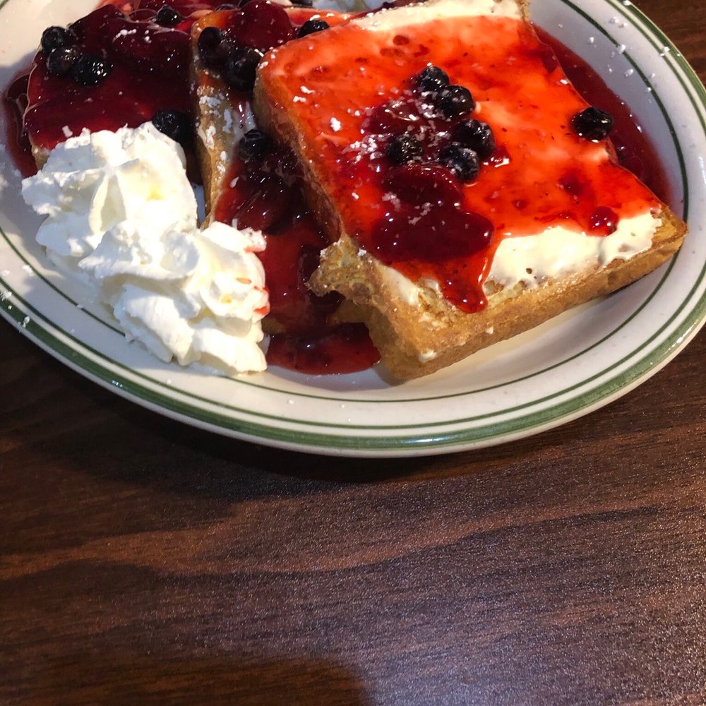 Markle's Pancake House - Berry pancakes - Pancakes Near Me - Markle, Indiana Markle's Pancake House - Berry pancakes - Pancakes Near Me - Markle, Indiana