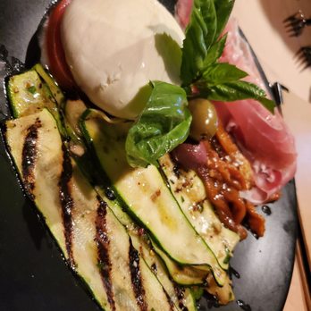 Arturo's Trattoria - Italian Near Me - Glen Burnie, Maryland Arturo's Trattoria - Italian Near Me - Glen Burnie, Maryland