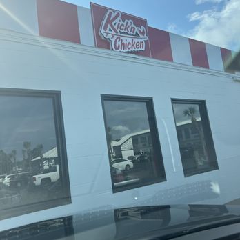 Kick'n Chicken. - Location - Chicken Shop Near Me - Destin, Florida