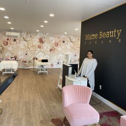 Maine Beauty Parlor