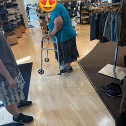 Frontrunners - Granny is ready to sprint outta here!!